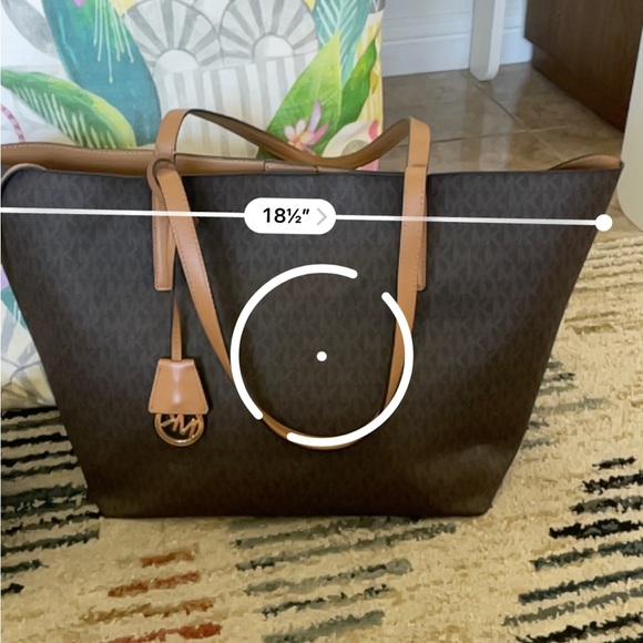 Michael Kors Tote Bag - Picture 6 of 6
